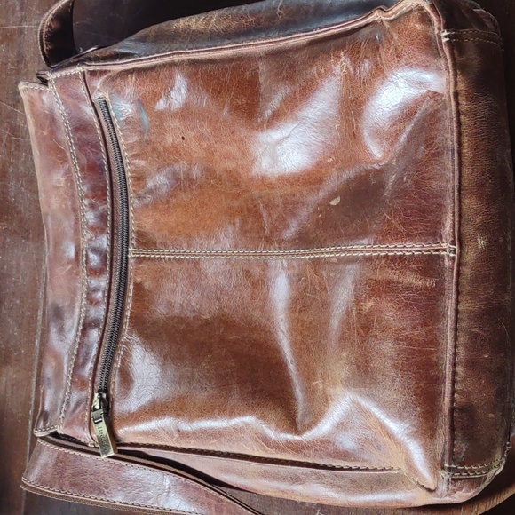 Rustic Leather Crossbody Bag - Picture 4 of 7